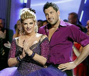 Kirstie and Maks Kiss and Make Up on 'DWTS'