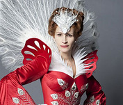 Trailer! Julia Roberts Quips as Evil Queen in 'Mirror, Mirror'