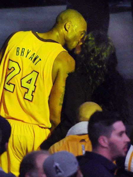 No Second Shot for Vanessa and Kobe Byrant -- Divorce Still On