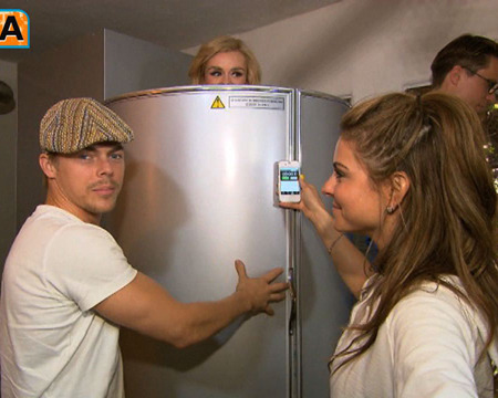 'Dancing' Stars Nearly Naked in Cyrochamber