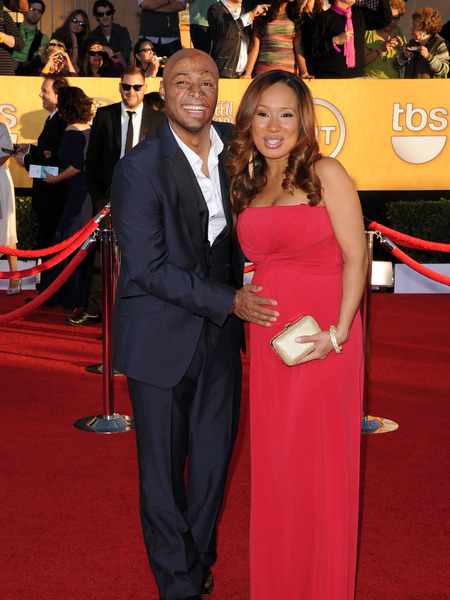 J.R. Martinez Welcomes a Baby Girl!
