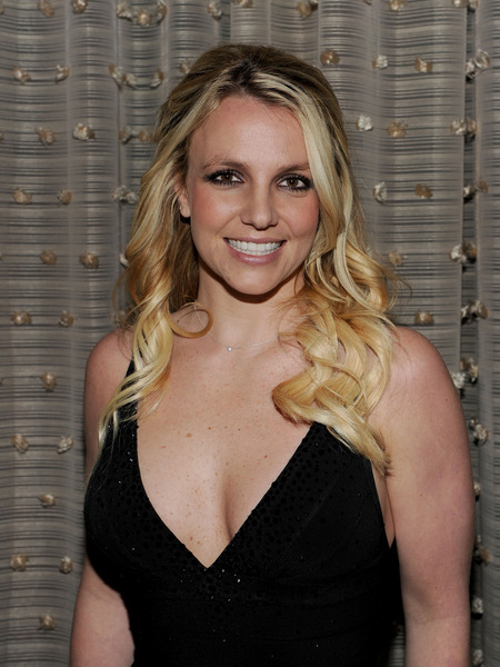 Report: Britney Spears Signs Deal, Joins 'The X Factor'
