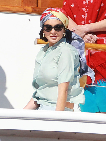 Report: Lindsay Lohan Found Unresponsive in Hotel