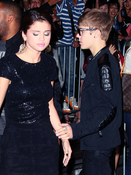 Are Justin Bieber and Selena Gomez On or Off?