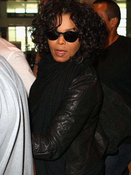 Janet Jackson Blames Michael's Estate Executors for Family Feud