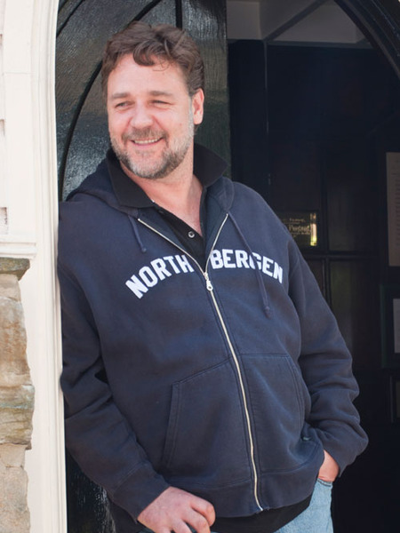 Russell Crowe Picked Up by Coast Guard after 'Grand Adventure'