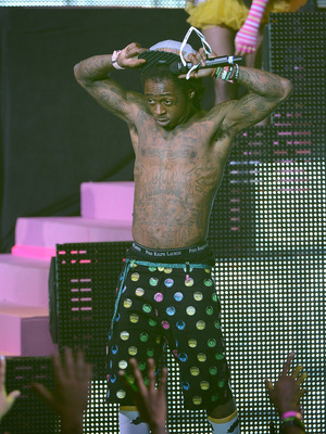 Extra Scoop: Lil Wayne: ‘No Worries’ at 2012 VMA Rehearsal