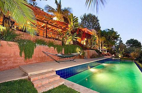 Go Inside Kristen Stewart's New L.A. Home
