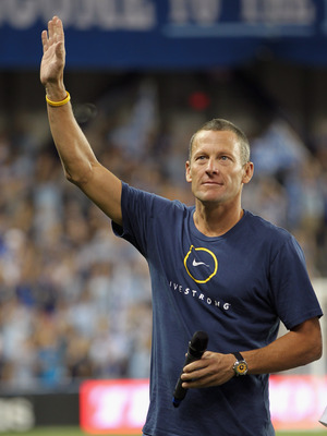 Extra Scoop: Lance Armstrong Steps Down as Chairman of Livestrong