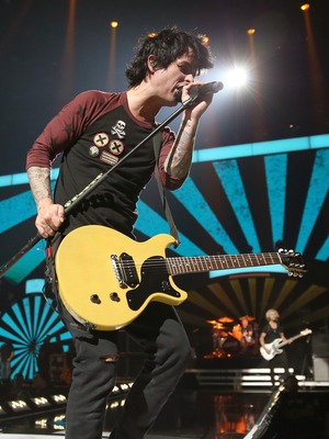 Extra Scoop: Green Day Cancels 2012/2013 Tour Dates