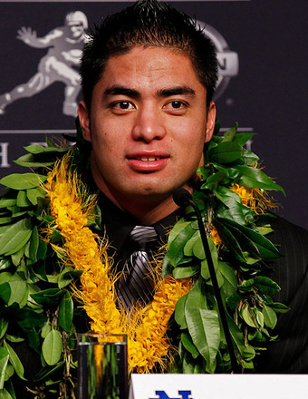 Notre Dame Star Manti Te’o’s Dead Girlfriend is a Hoax?