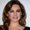  Kelly Brook Shows Ex-BF What He's Missing