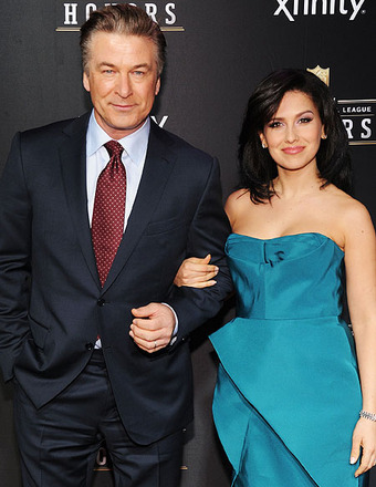 Boy or Girl for 'Extra's' Hilaria Baldwin and Hubby Alec?