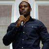  Kim Kardashian’s Ex, Reggie Bush, Dating Pregnant Kim K Lookalike