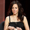  Mary-Louise Parker Says She Did Not Threaten Antique Shop Owner
