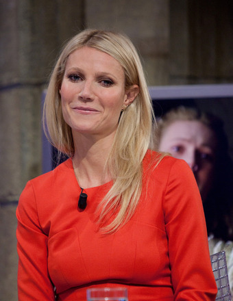 Gwyneth Paltrow Reveals Miscarriage: 'I Nearly Died'