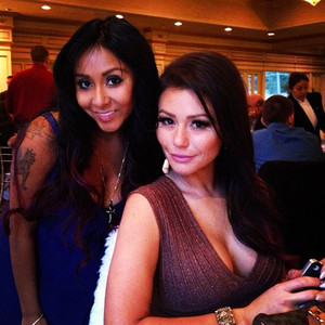 rs_300x300-130325064332-300.snooki.jwow.2.313