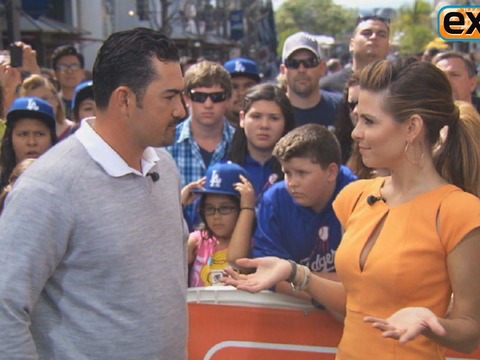 Adrian Gonzalez Talks Dodgers with Maria at The Grove!