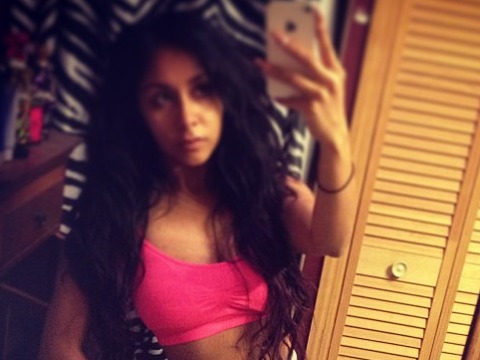 Ab Alert! Snooki Shows Off Post-Baby Bod