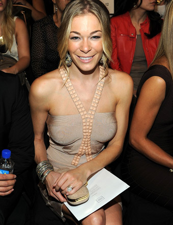 LeAnn Rimes Was 'Depressed,' But Now Feeling 'Stronger' Than Ever
