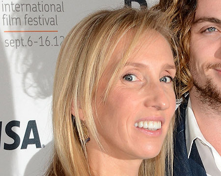 Extra Scoop: Author Reveals Director for ‘Fifty Shades of Grey’ Movie