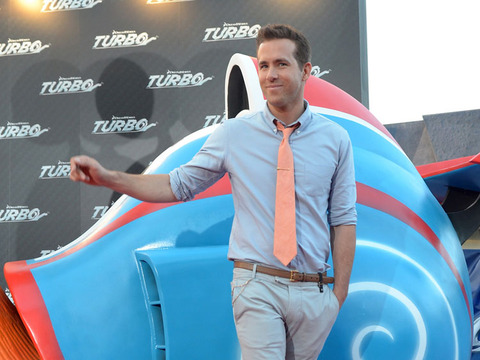 Ryan Reynolds on Blake Lively 'Approving' His Wardrobe