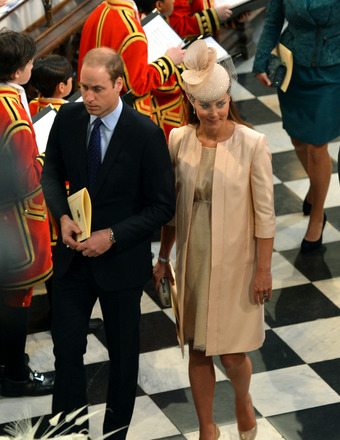 Kate Middelton and Prince William Awaiting Birth at Kensington Palace