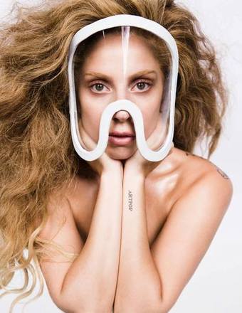 Little Monsters Alert! Lady Gaga to Perform at 2013 MTV VMAs