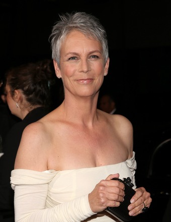 Jamie Lee Curtis Injured In Car Crash, Jodie Foster Rushes to the Scene