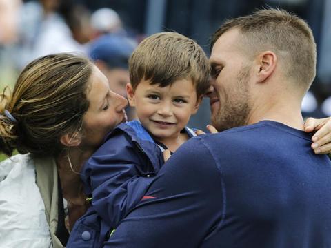 Family Pic! Gisele Bundchen and Son Visit Dad Tom Brady