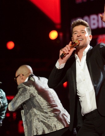Robin Thicke Sues to Protect 'Blurred Lines' Against Claims by Marvin Gaye's Family