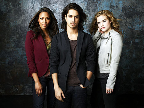 Chat Live with the Cast of 'Twisted'!