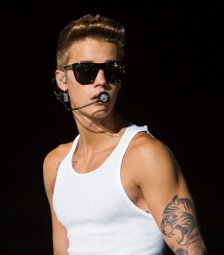 Night Club Knockout! Justin Bieber Accused of Assaulting Tour Manager in South Korea