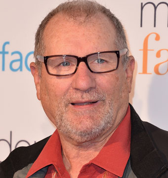 Ed O'Neill Talks 'Modern Family' Spinoff Pilot