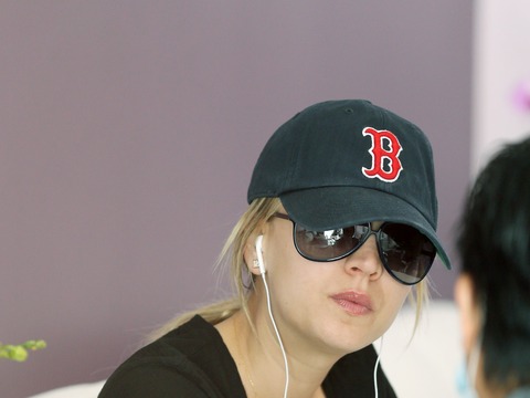 Is Kaley Cuoco Preparing for Her Rumored NYE Wedding?
