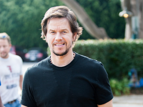 Mark Wahlberg Is Trying to Lose Weight for Next Role: 'I Smell Food, I Get Crazy'