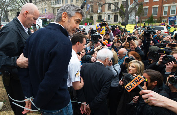 george-clooney-extra.jpg