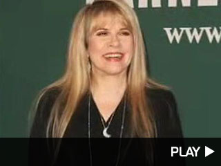 Stevie Nicks says Britney Spears is not a real rock star.