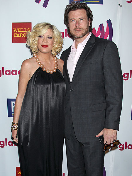 Splash News tori-spelling.jpg