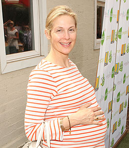 Getty Images kelly rutherford gives birth