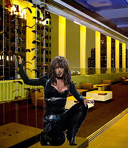 0925spearsclub.jpg