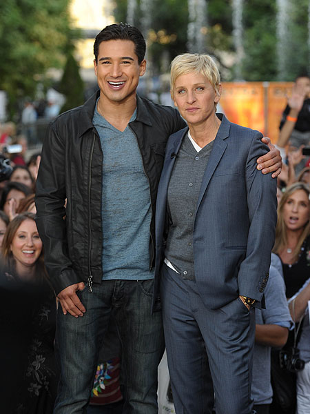 Extra ellen-degeneres-a.jpg