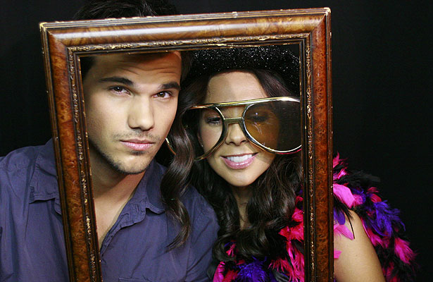PhotoBox L.A. taylor-lautner.jpg