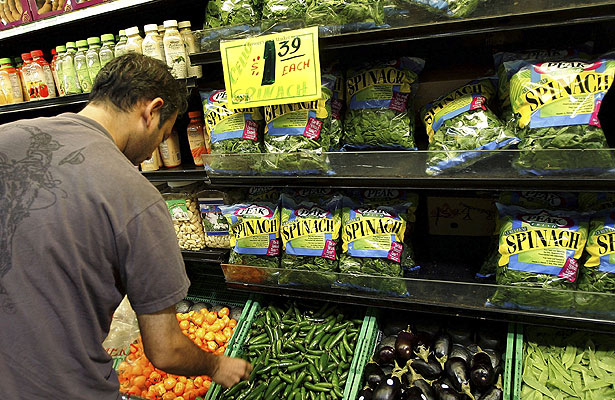 Getty Images superfoods-spinach.jpg