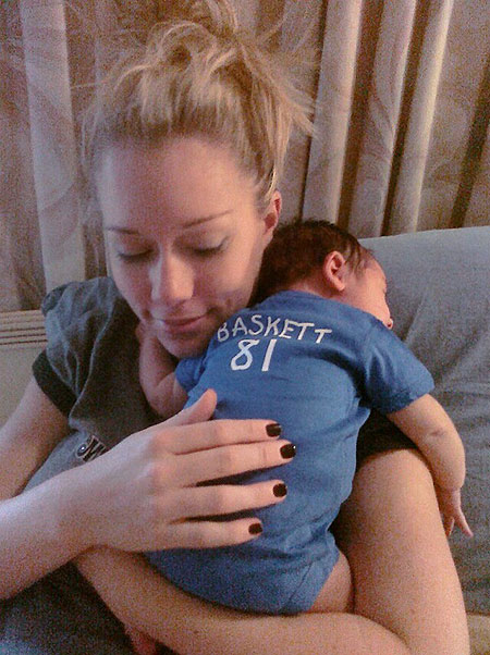 Twit Pic kendra wilkinson